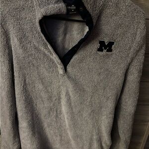 Colosseum Gray Michigan Sweater